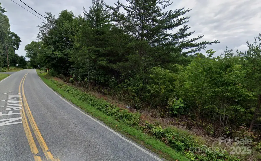 320 N Fairview Drive, Lenoir, NC 28645 - Image #3