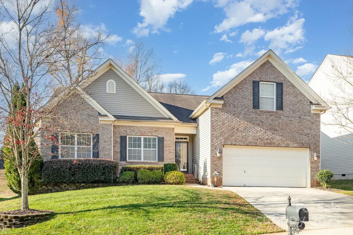 9827 NW Shearwater Avenue Nw, Concord, NC 28027 - Image #1