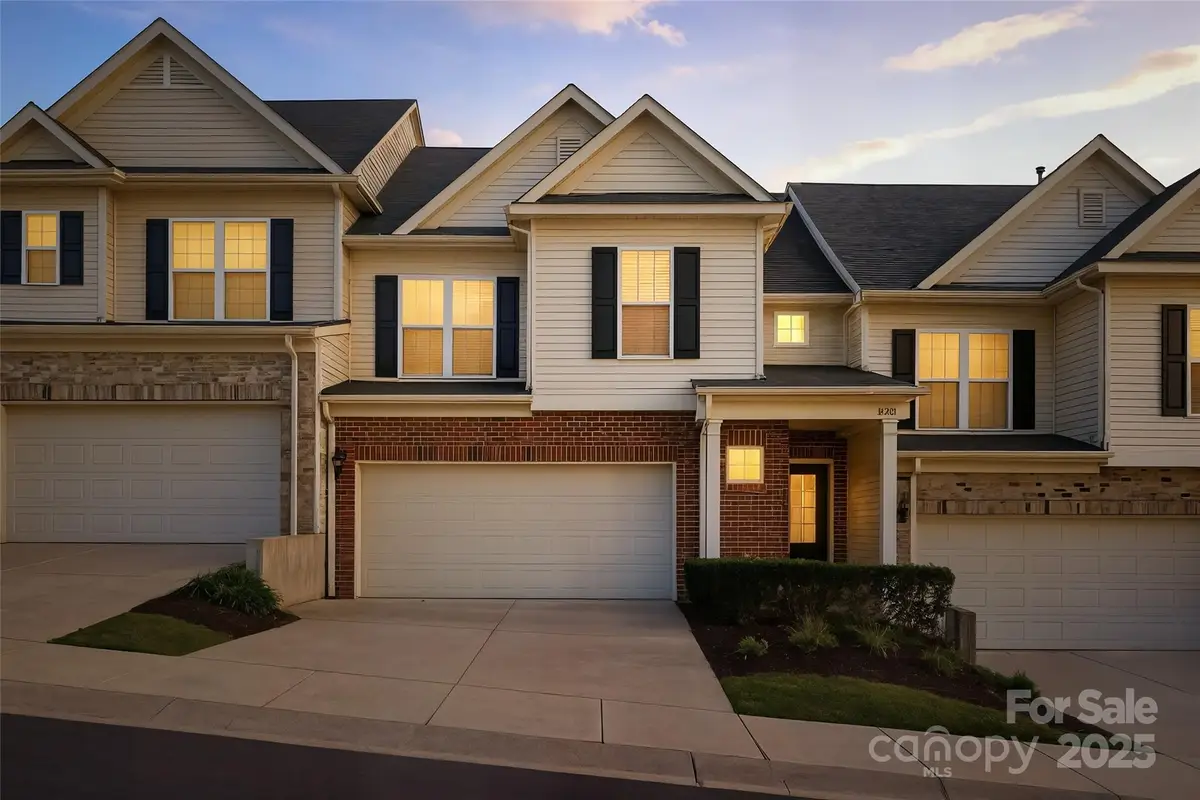 2541 Royal York Avenue, Charlotte, NC 28210 - Image #1