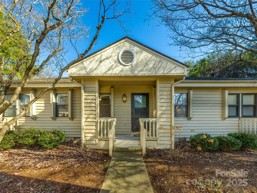 3602 Angelus Circle, Asheville, NC 28805 - Image #2