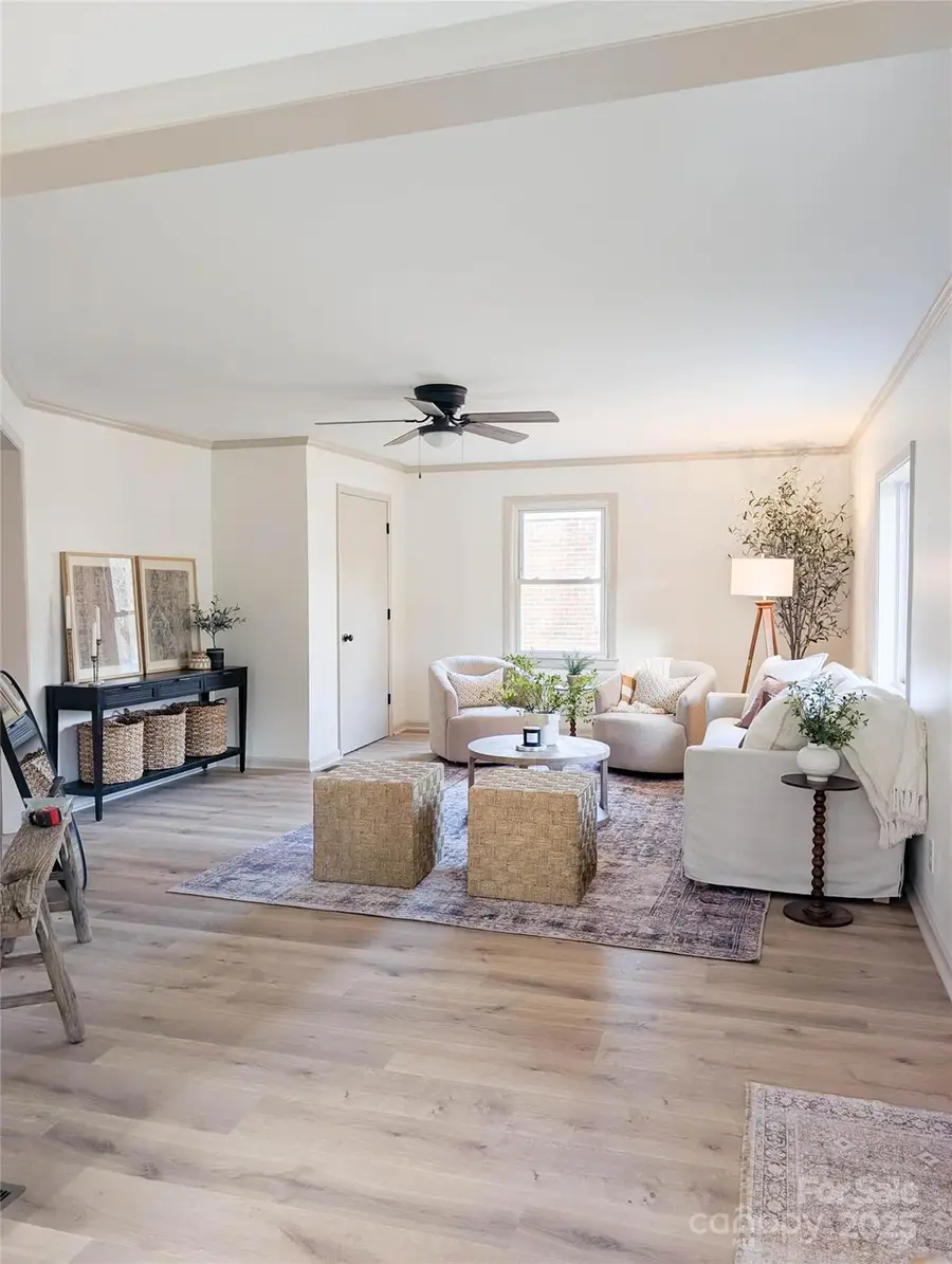 428 E Division Avenue, Salisbury, NC 28144 - Image #3