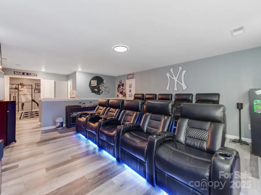 2412 Napa Valley Drive, Waxhaw, NC 28173 - Image #3