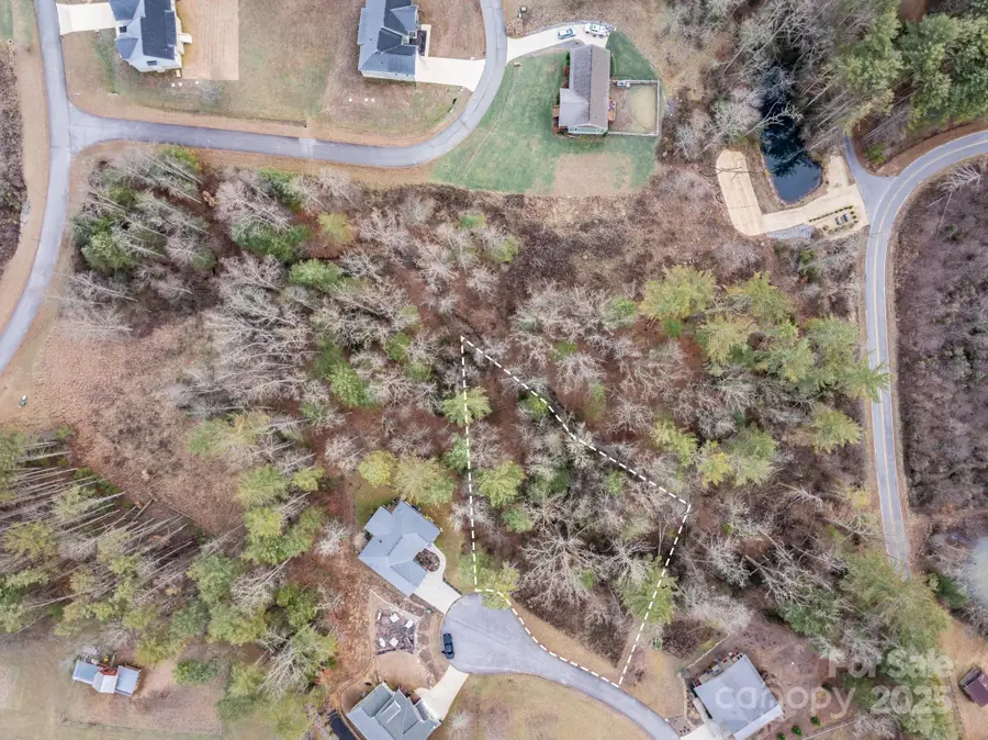 62 Crystal Cove Drive #4, Hendersonville, NC 28739 - Image #2