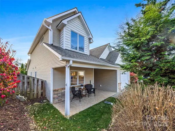 34 Beekeeper Trail, Swannanoa, NC 28778