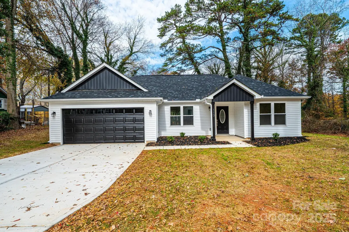 113 10th Avenue Se, Hickory, NC 28602 - Image #1