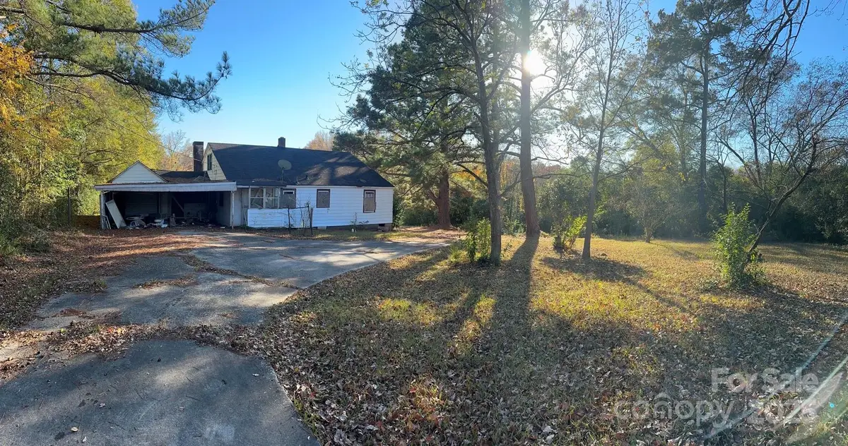 1004 E Arch Street, Lancaster, SC 29720 - Image #1