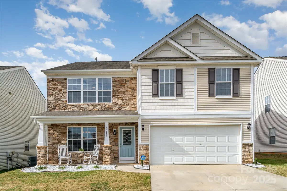 2919 Heather Ridge Road, Dallas, NC 28034 - Image #1