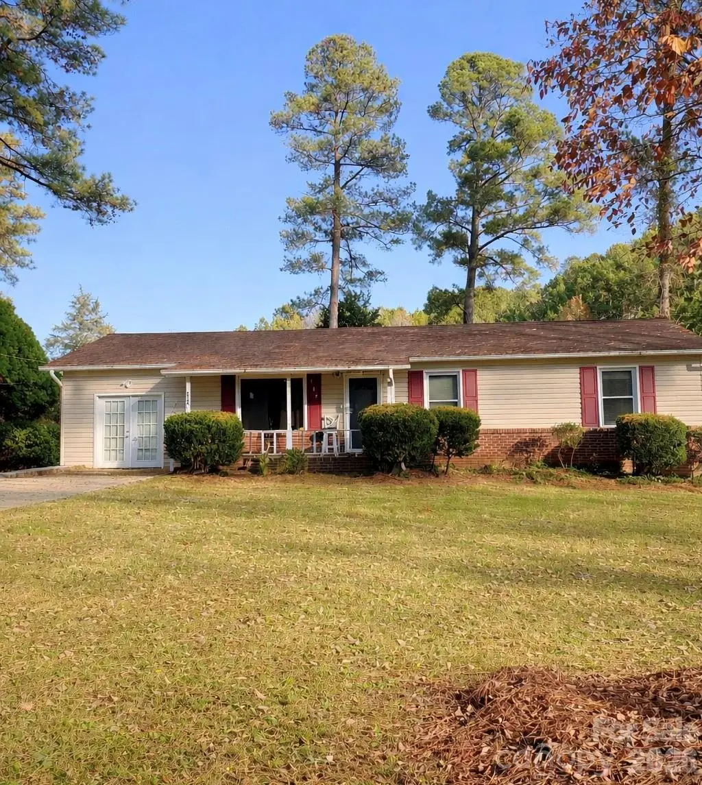 107 Pine Tree Road, Statesville, NC 28677 - Image #1