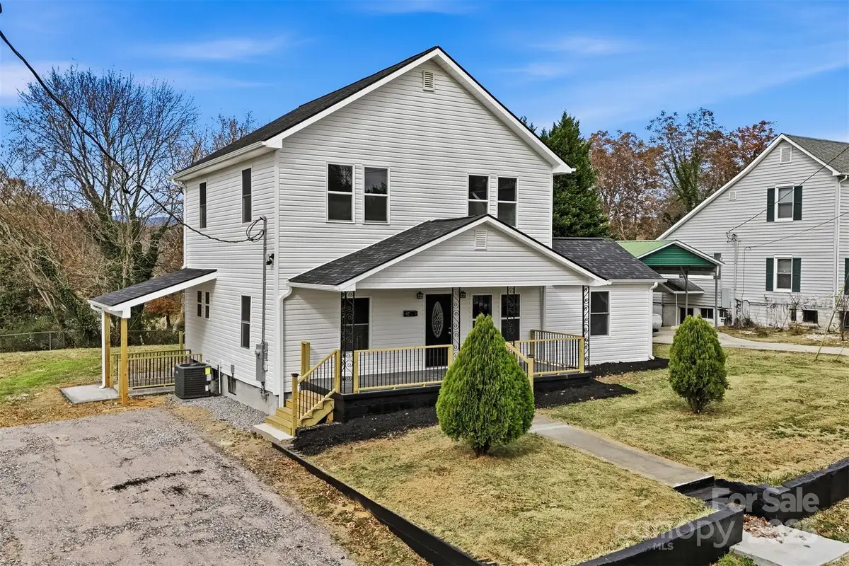 47 E Main Street, Marion, NC 28752 - Image #1