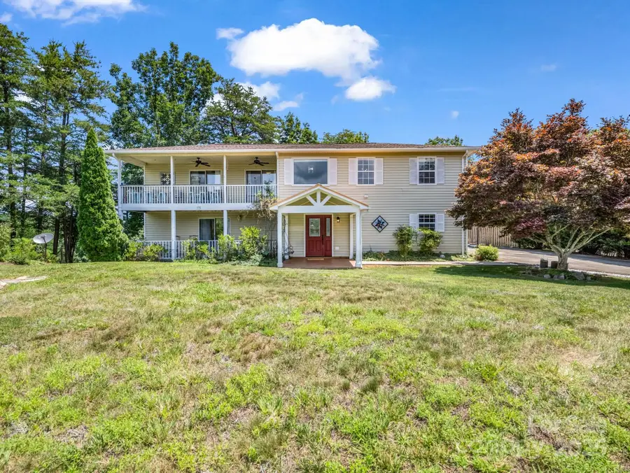 198 Sugarbush Point, Lake Lure, NC 28746 - Image #2