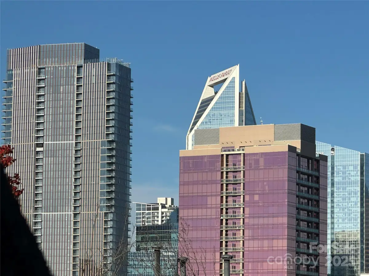 212 E Park Avenue, Charlotte, NC 28203 - Image #1