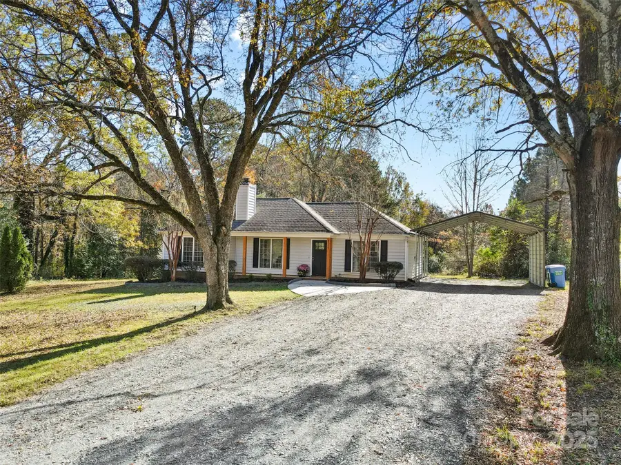 8128 Dennis Road, Mint Hill, NC 28227 - Image #2