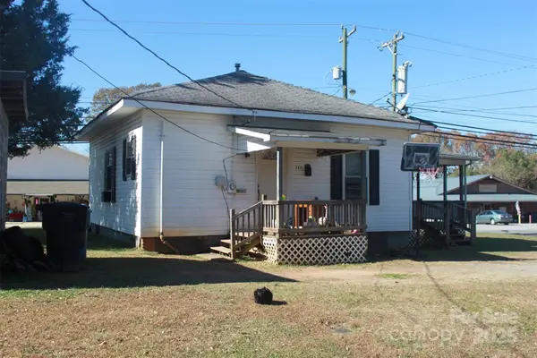 112 Eastside Drive, Forest City, NC 28043