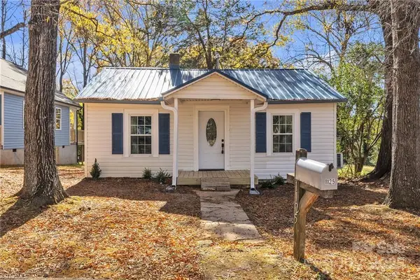 1125 Wilmington Avenue, Statesville, NC 28677