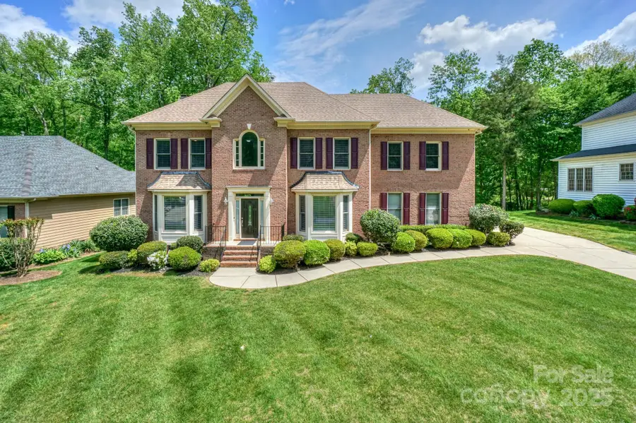 3119 Castlemaine Drive, Charlotte, NC 28269 - Image #2