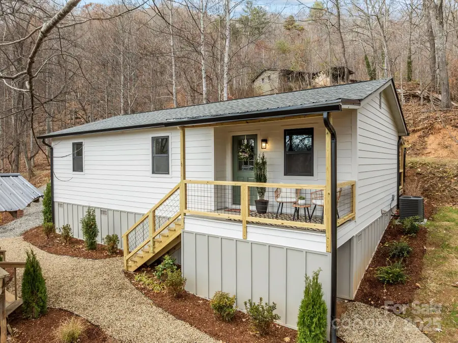 242 Moody Cove Road, Weaverville, NC 28787 - Image #2