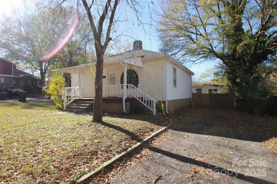 206 Frances Street, Clover, SC 29710 - Image #2