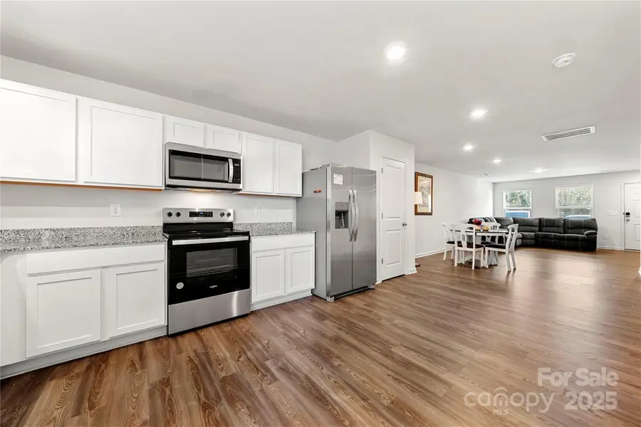 127 Villa Lane, Lincolnton, NC 28092 - Image #3