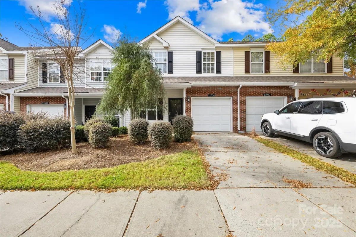 11034 Dixie Hills Drive, Charlotte, NC 28277 - Image #1