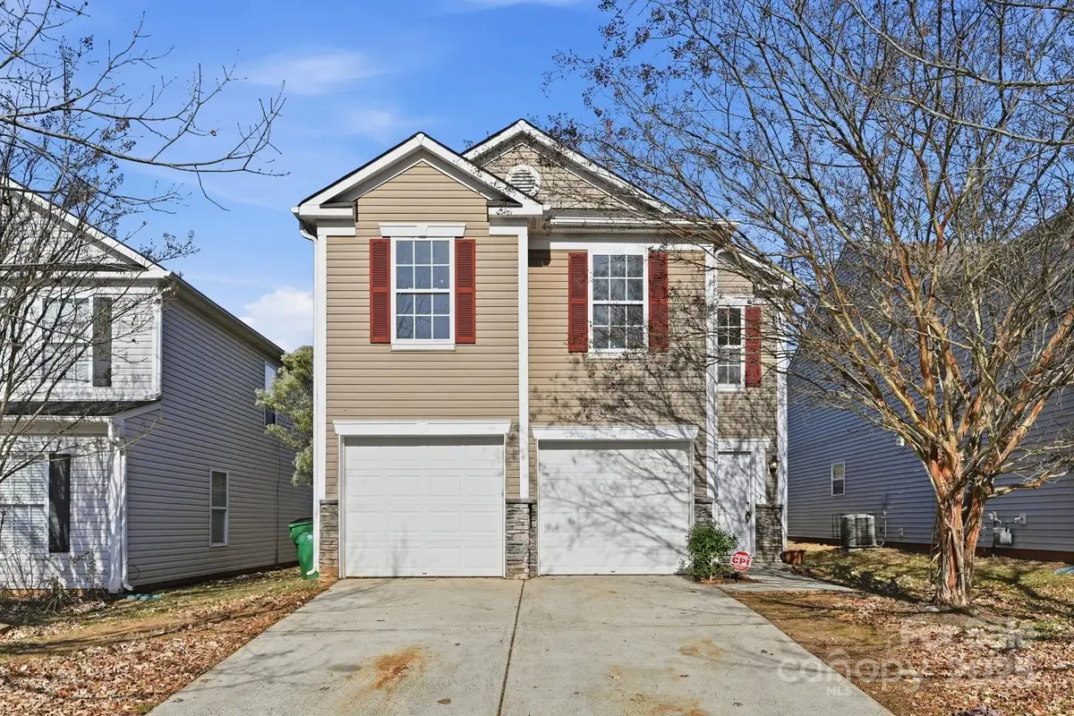 1638 Prairie Valley Drive, Charlotte, NC 28262 - Image #1