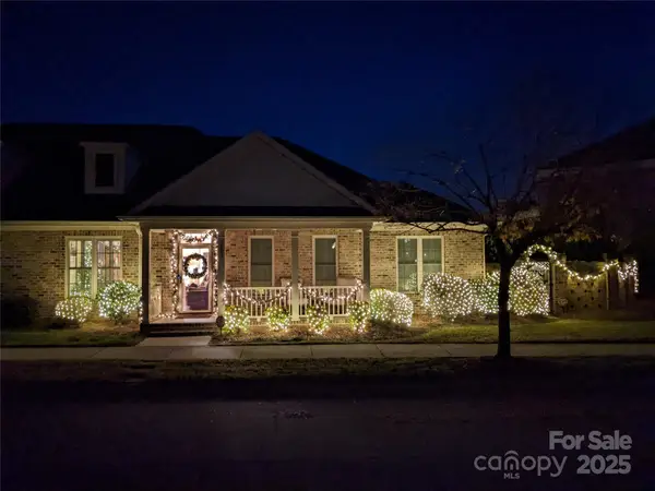 5993 Village Drive Nw, Concord, NC 28027