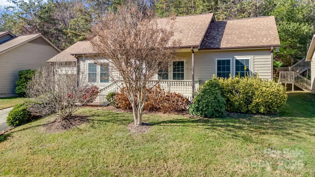1 Hedgerose Court #B, Asheville, NC 28805 - Image #1