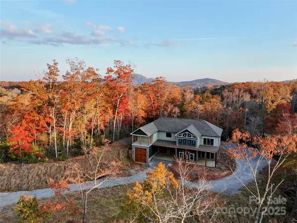 864 Matho Trace, Lake Lure, NC 28746