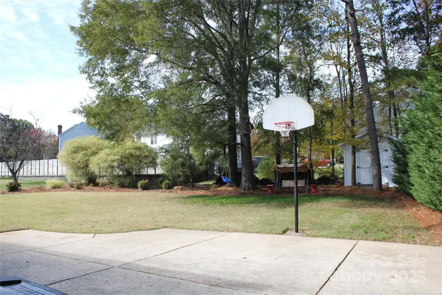 2775 Lamplighter Drive, Kannapolis, NC 28081 - Image #3