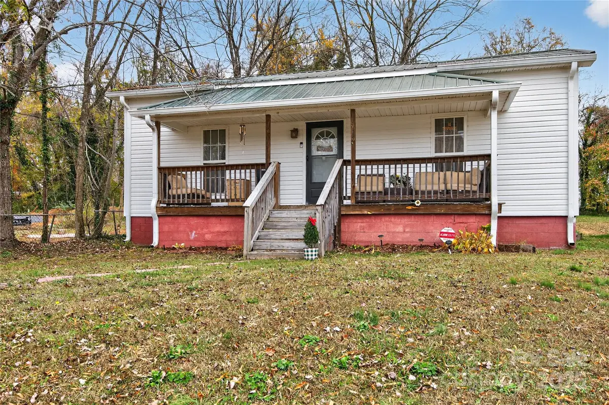 1115 8th Street, Statesville, NC 28677 - Image #1