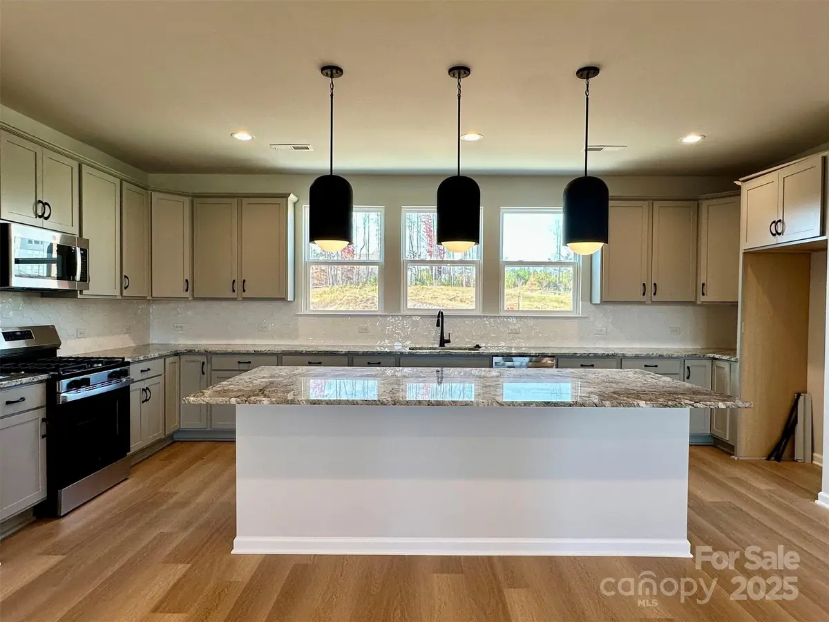 246 Ferebee Place #BRX0072, Charlotte, NC 28213 - Image #1