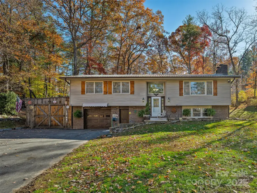 150 Timberlane Drive, Etowah, NC 28729 - Image #3