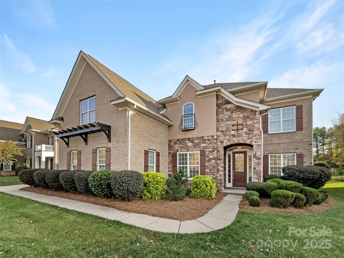 6615 Springs Mill Road, Charlotte, NC 28277 - Image #1