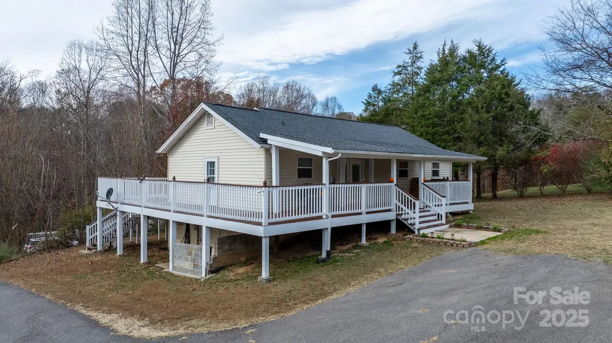 3843 Silver Creek Terrace, Morganton, NC 28655 - Image #1