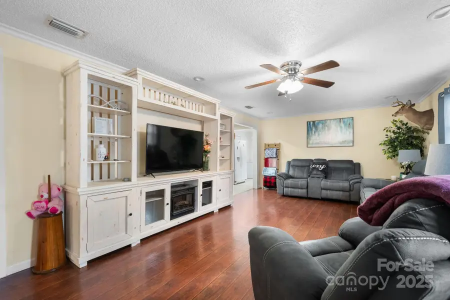 3843 Silver Creek Terrace, Morganton, NC 28655 - Image #2