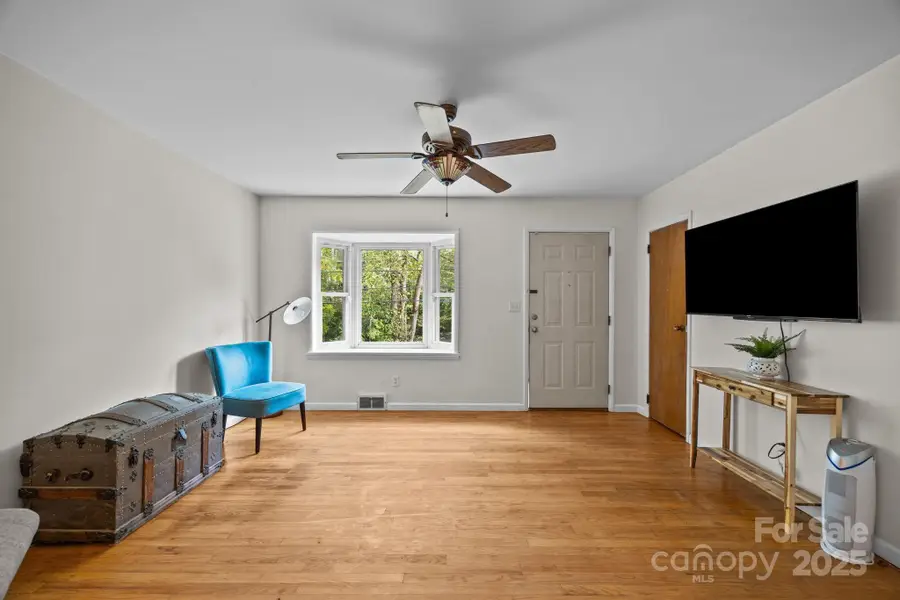 171 Fairfax Avenue, Asheville, NC 28806 - Image #3