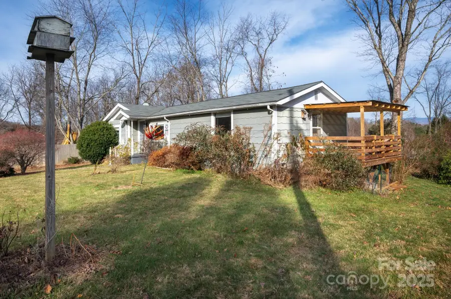 105 Smith Graveyard Road, Asheville, NC 28806 - Image #2