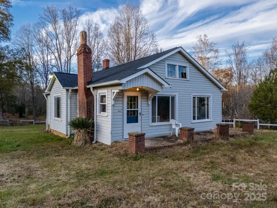 3028 Morganton Boulevard, Lenoir, NC 28645 - Image #3