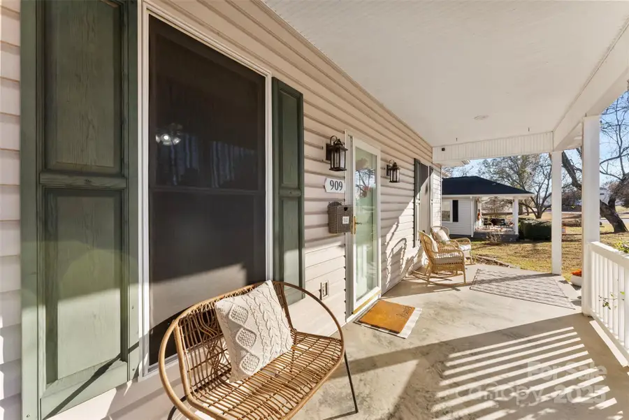 909 S Main Street, Clover, SC 29710 - Image #3