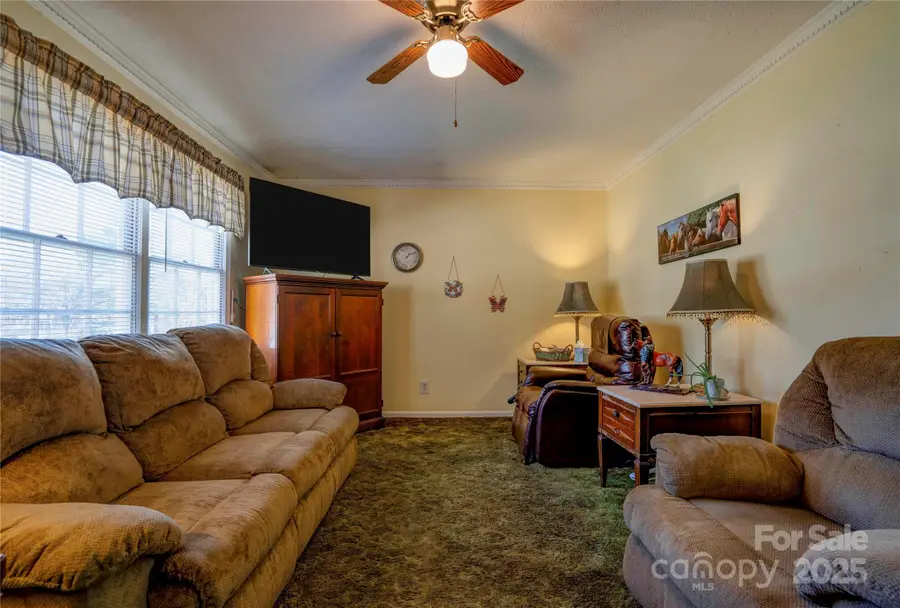 914 Parkwood Road, Shelby, NC 28150 - Image #3