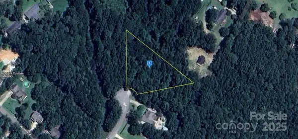 104 E Martha Drive, Lillington, NC 27546