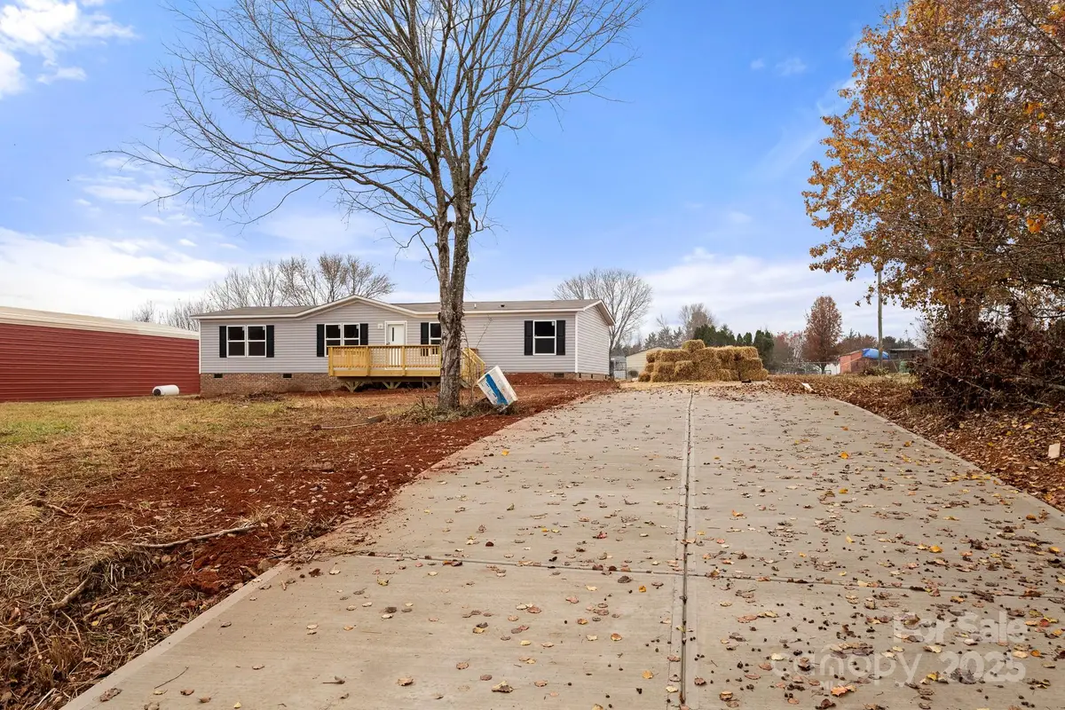 135 Rock Olive Drive, Rockwell, NC 28138 - Image #1