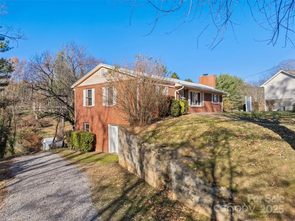 56 Woodruff Street, Canton, NC 28716 - Image #1