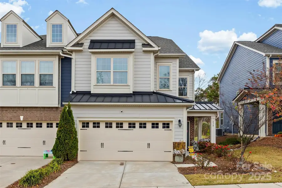 632 Amber Meadows Way, Tega Cay, SC 29708 - Image #3