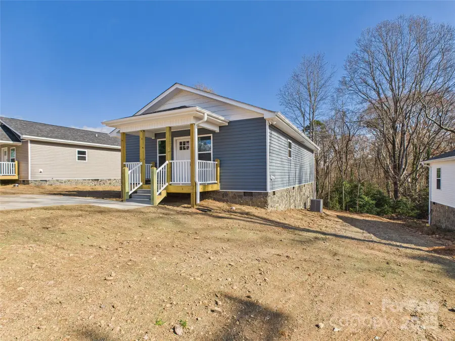 227 Hauss Ridge Road Se, Valdese, NC 28690 - Image #3