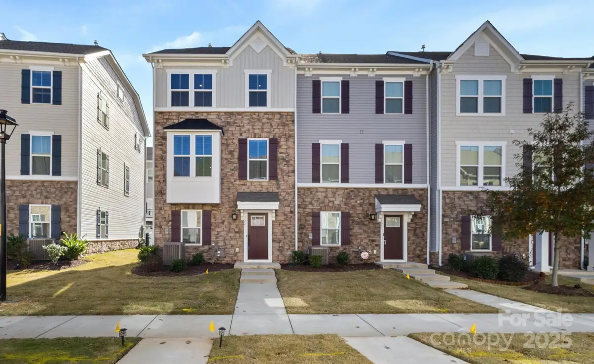 1227 Newell Towns Lane, Charlotte, NC 28262 - Image #1