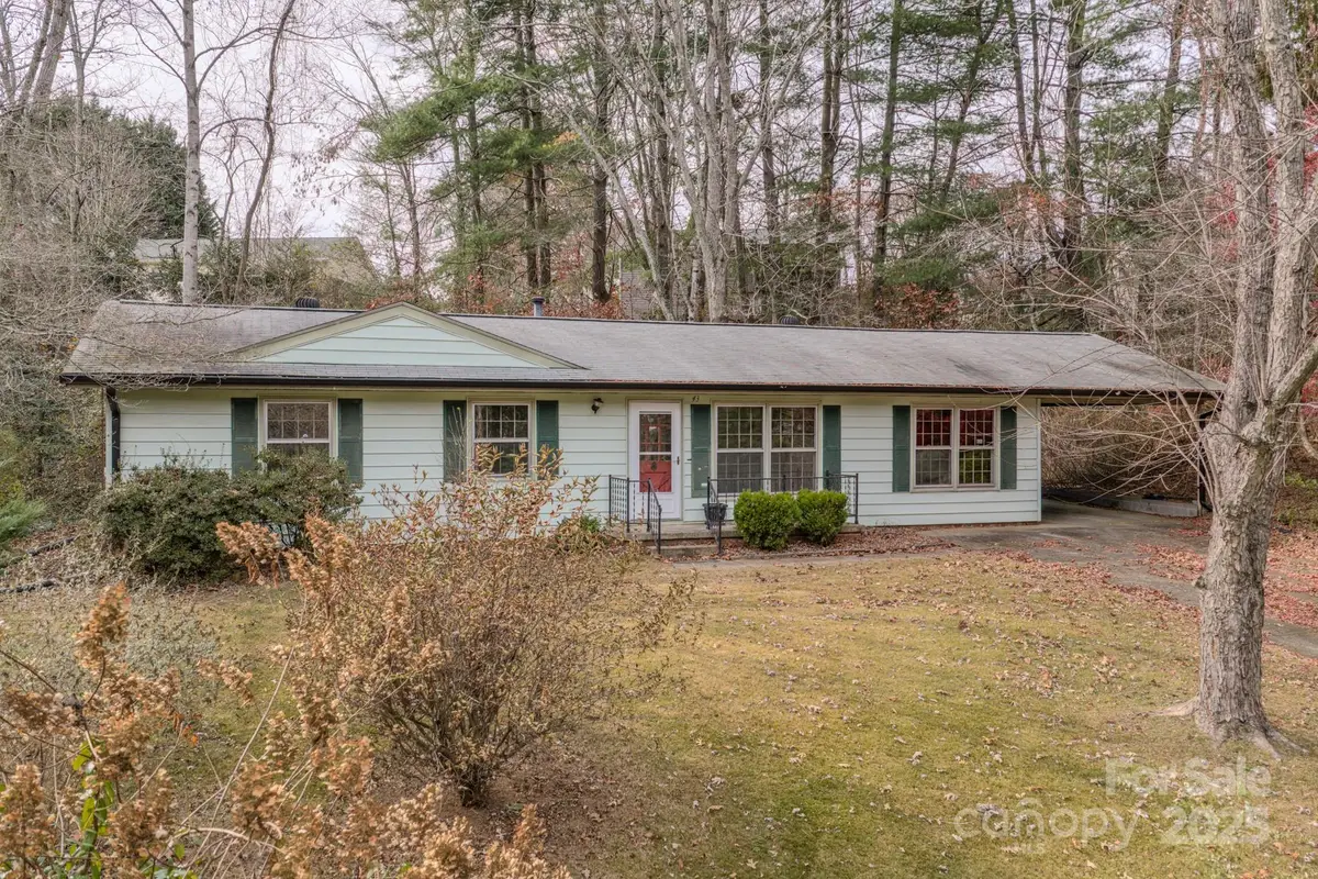 43 Lancelot Lane, Asheville, NC 28806 - Image #1