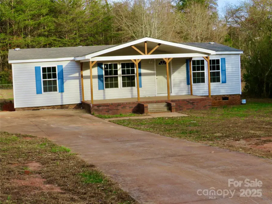 141 Windchase Lane, Spindale, NC 28160 - Image #2
