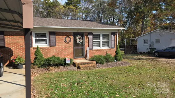 708 Noles Drive, Mount Holly, NC 28120