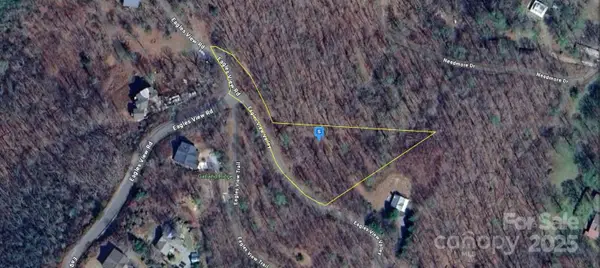 59 Eagles View Valley, Hayesville, NC 28904