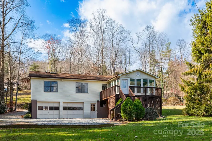 218 Turtle Lane, Hendersonville, NC 28791 - Image #2